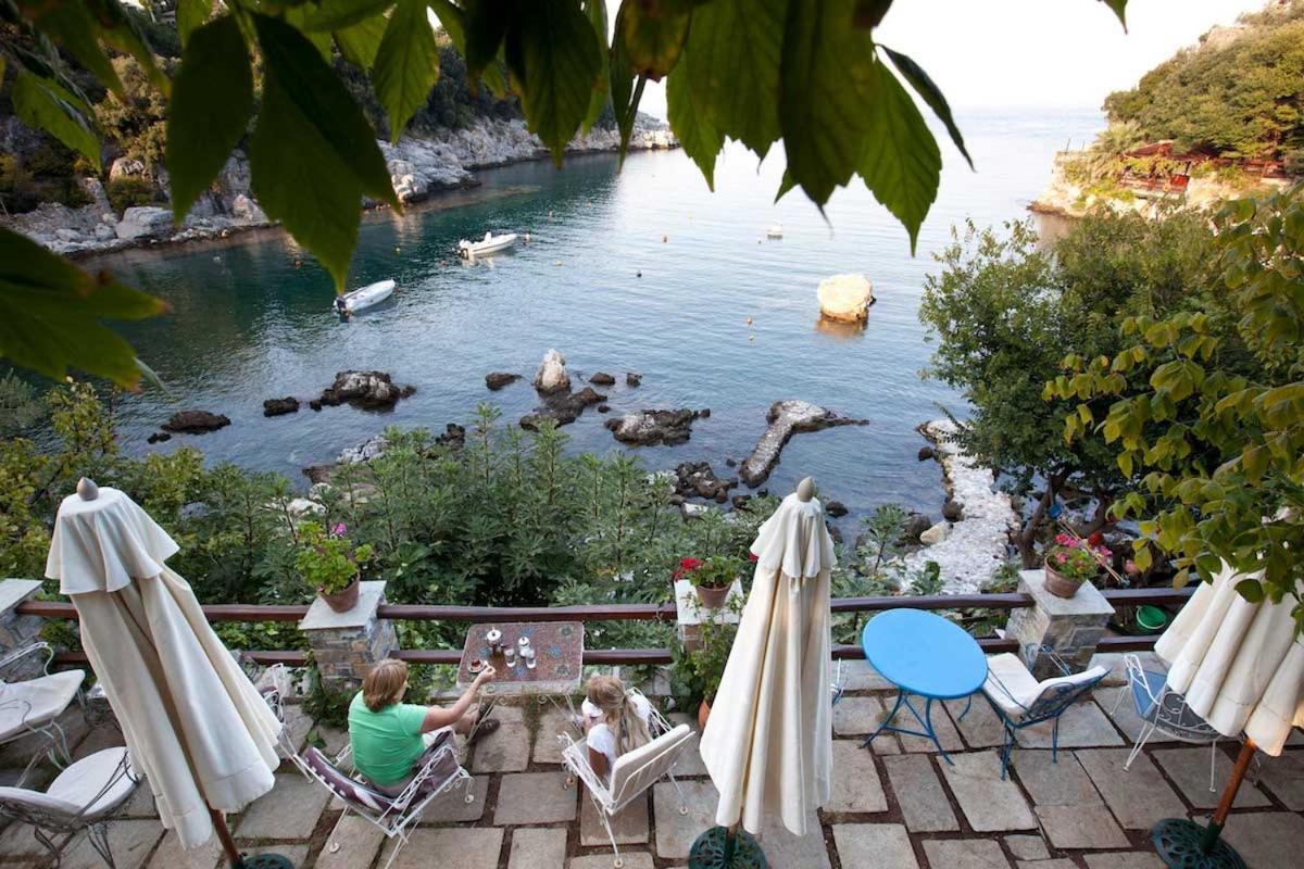 Victoria'S Guesthouse Damouchari Exterior photo