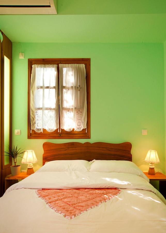 Victoria'S Guesthouse Damouchari Exterior photo