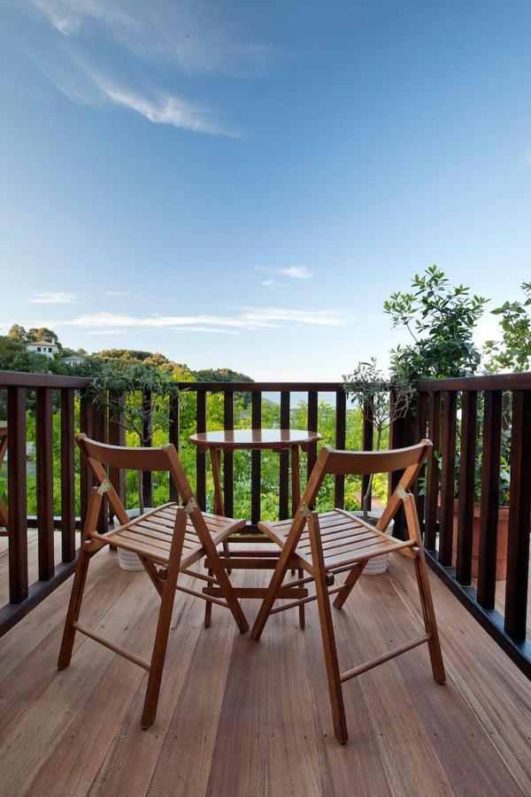 Victoria'S Guesthouse Damouchari Exterior photo
